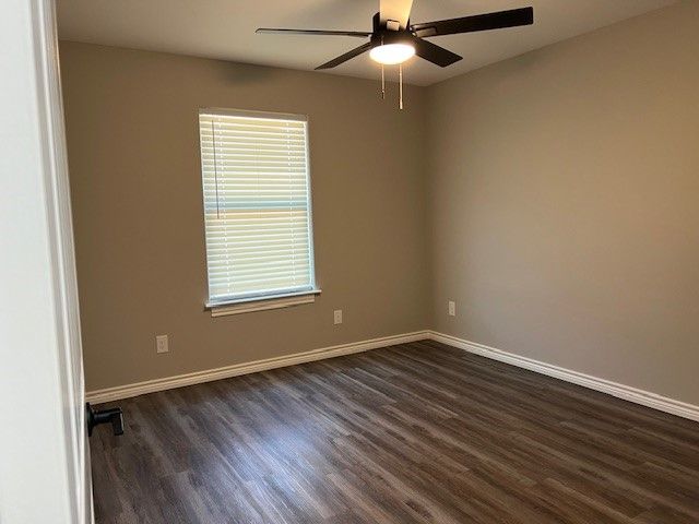 201 N Pecan Street, Whitesboro, TX 76273