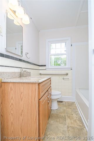 407 Hicks Avenue, Fayetteville, NC 28304