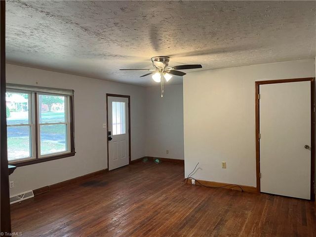 3604 Rocklane Drive, Archdale, NC 27263