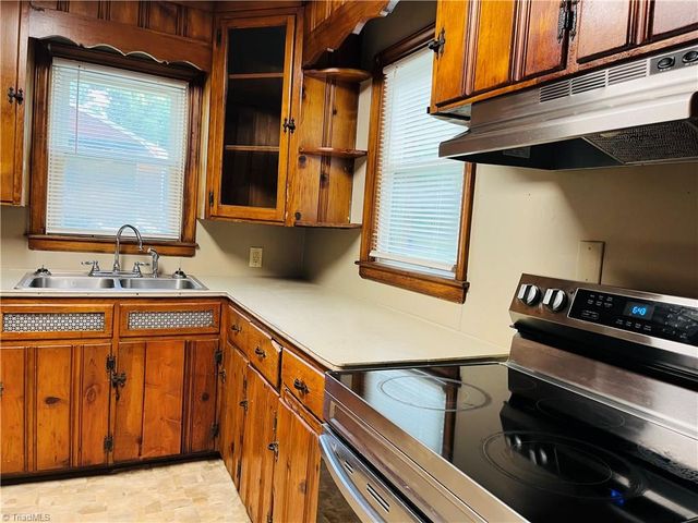 3604 Rocklane Drive, Archdale, NC 27263