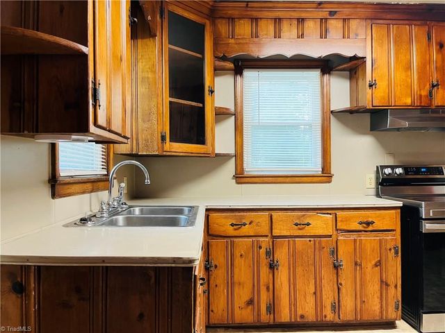 3604 Rocklane Drive, Archdale, NC 27263