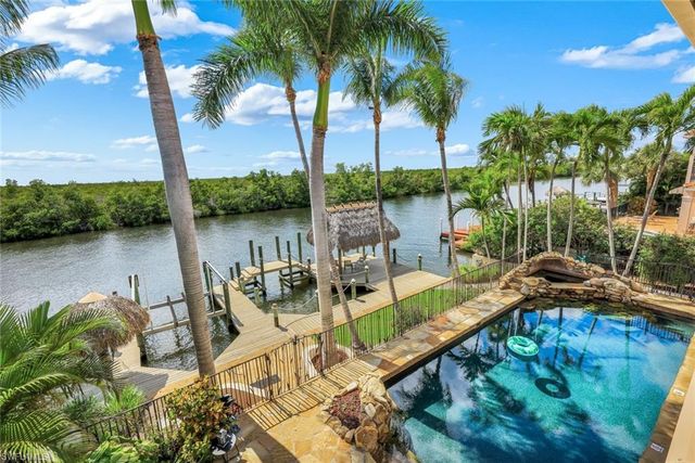 5312 SW 28th PL, Cape Coral, FL 33914