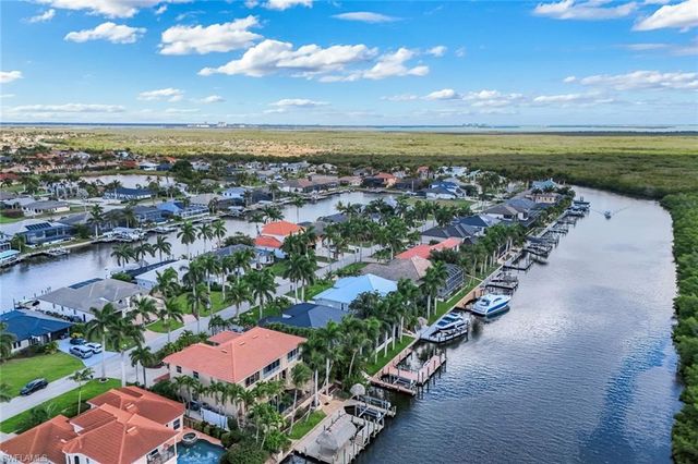 5312 SW 28th PL, Cape Coral, FL 33914