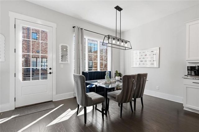 285 Castleberry Hill Walk SW, Atlanta, GA 30313