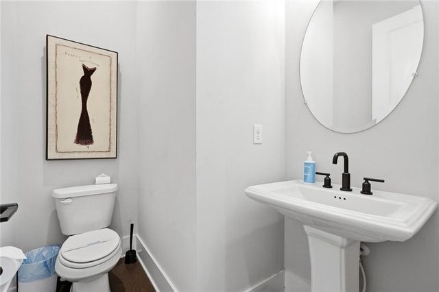 285 Castleberry Hill Walk SW, Atlanta, GA 30313
