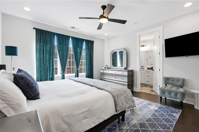 285 Castleberry Hill Walk SW, Atlanta, GA 30313