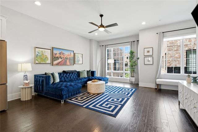 285 Castleberry Hill Walk SW, Atlanta, GA 30313