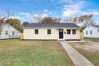 105 Fox Hill RD, Hampton, VA 23669