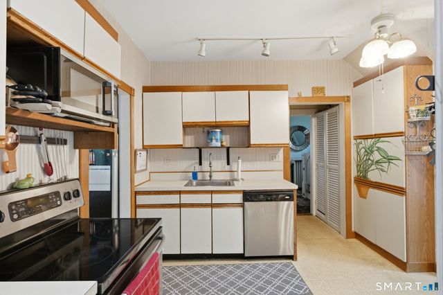 175 Newton Street, Meriden, CT 06450