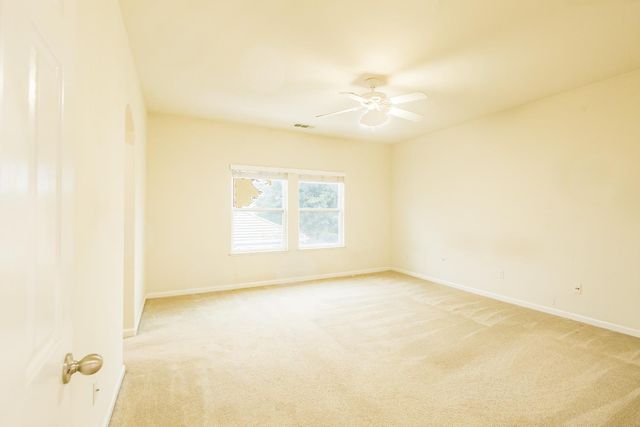 2608 Donner Trl, Riverbank, CA 95367