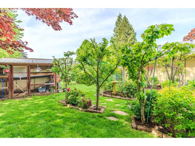 1926 Ne VISTA Ave, Gresham, OR 97030