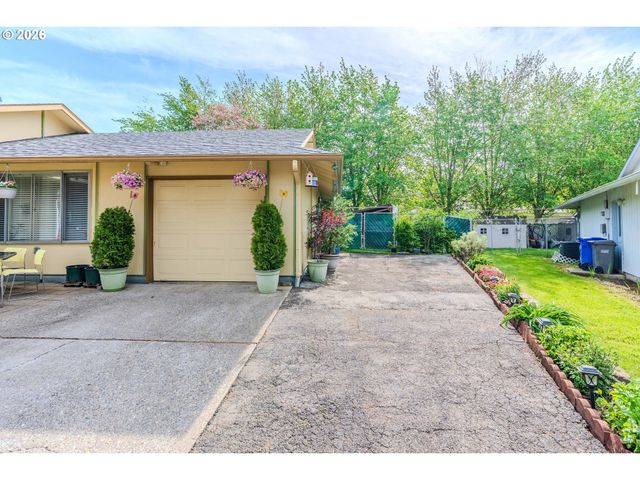 1926 Ne VISTA Ave, Gresham, OR 97030