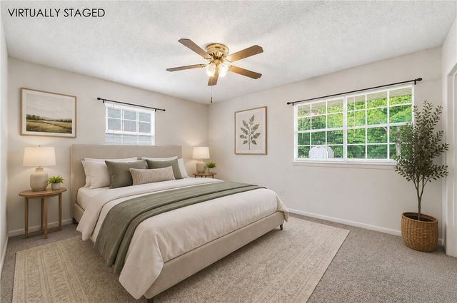 725 N Washington Avenue, Fayetteville, AR 72701