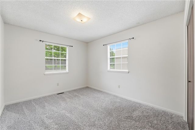 725 N Washington Avenue, Fayetteville, AR 72701