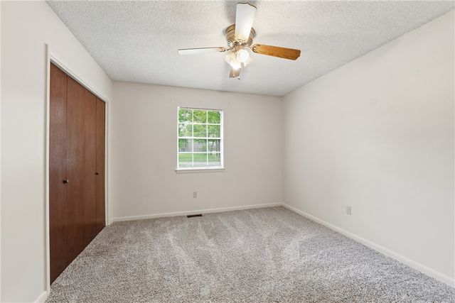 725 N Washington Avenue, Fayetteville, AR 72701