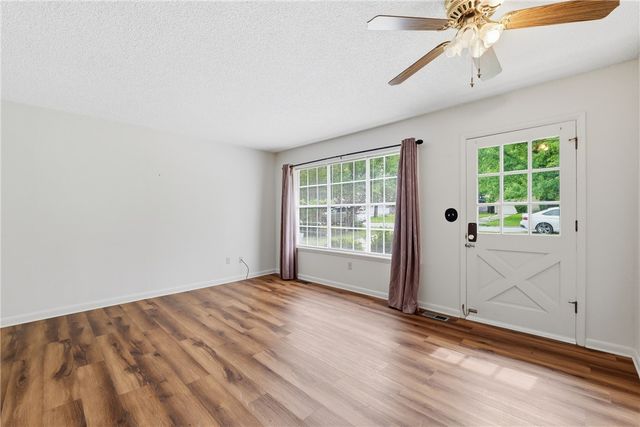 725 N Washington Avenue, Fayetteville, AR 72701