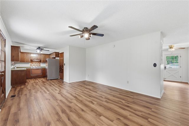 725 N Washington Avenue, Fayetteville, AR 72701