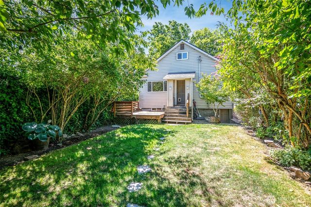 923 S Grant Avenue, Tacoma, WA 98405