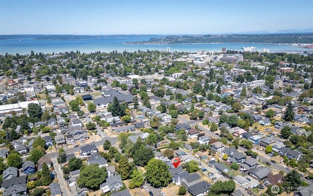 923 S Grant Avenue, Tacoma, WA 98405