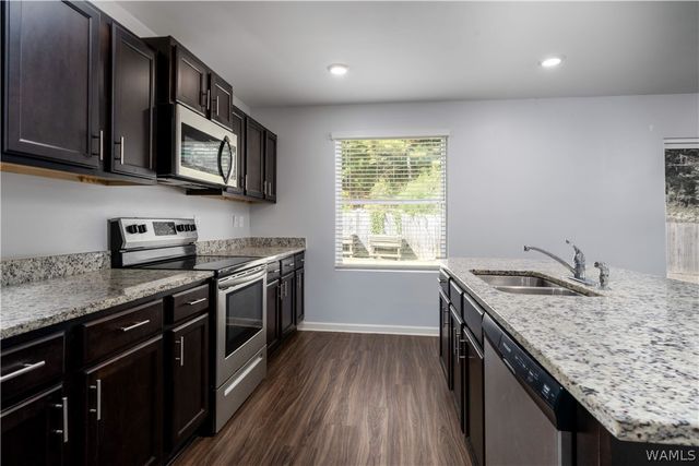 2747 Lily, Northport, AL 35473
