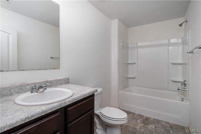 2747 Lily, Northport, AL 35473