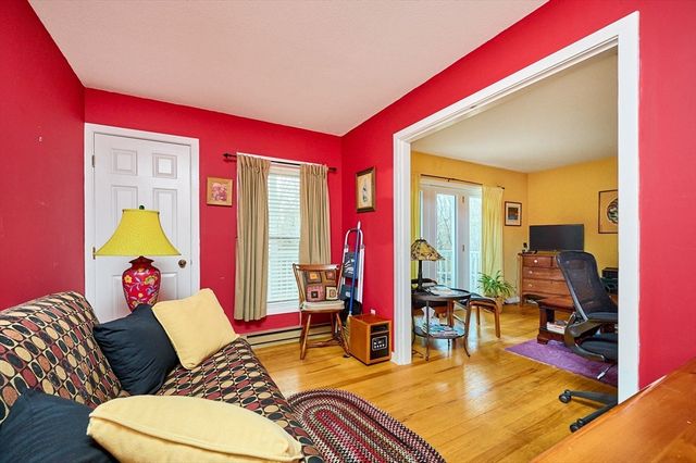 23 Randolph Pl 109, Northampton, MA 01060