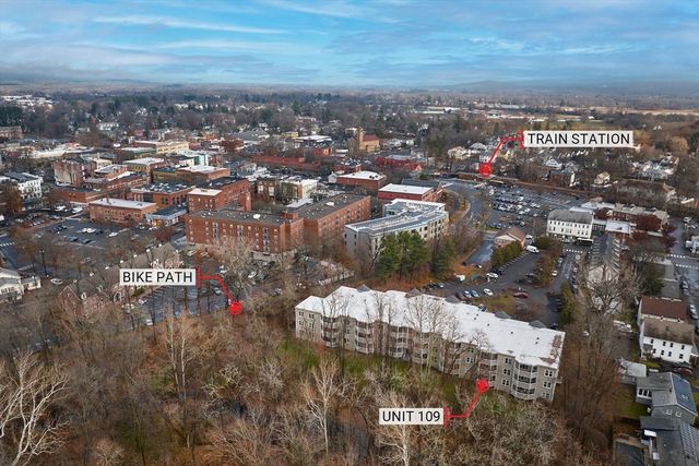 23 Randolph Pl 109, Northampton, MA 01060