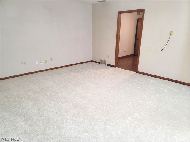 138 Loyola Drive, Elyria, OH 44035