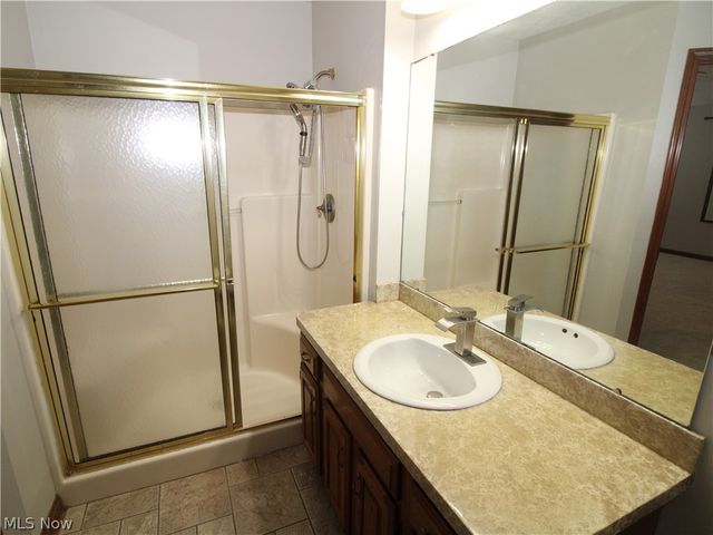138 Loyola Drive, Elyria, OH 44035