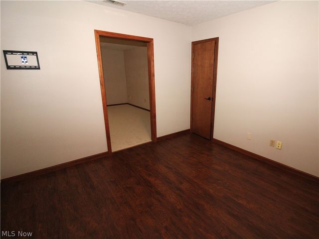 138 Loyola Drive, Elyria, OH 44035