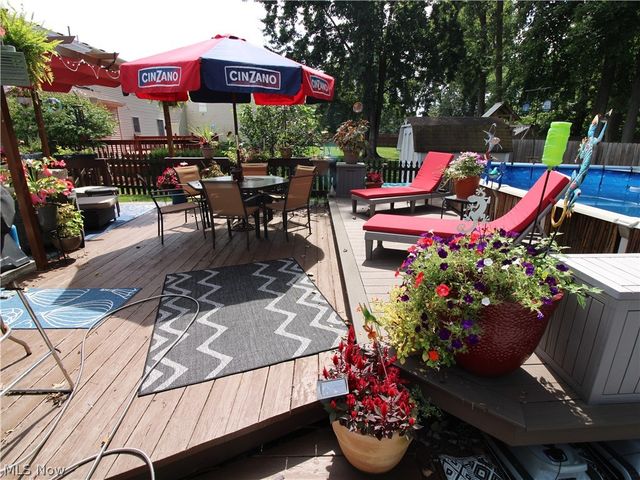 138 Loyola Drive, Elyria, OH 44035