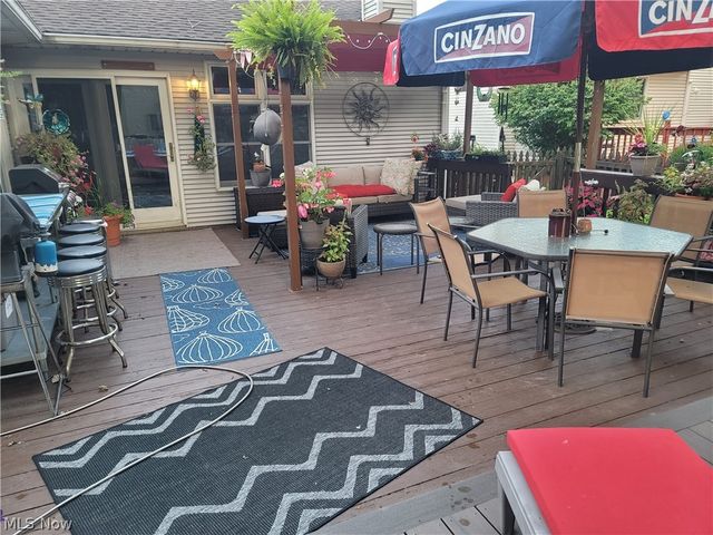138 Loyola Drive, Elyria, OH 44035