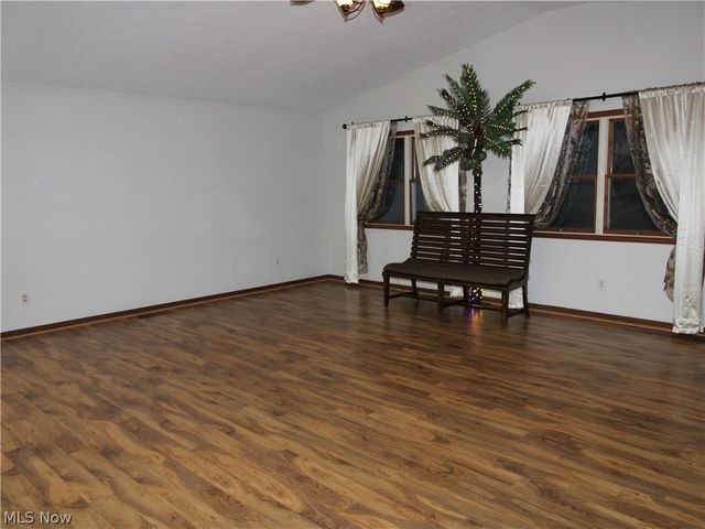 138 Loyola Drive, Elyria, OH 44035
