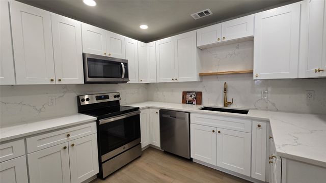 1114 Sage Brush Trail, Midlothian, TX 76065