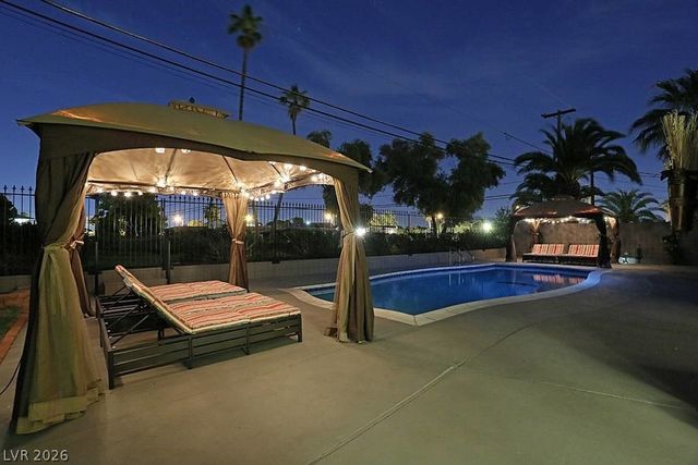 3538 Pueblo Way, Las Vegas, NV 89169