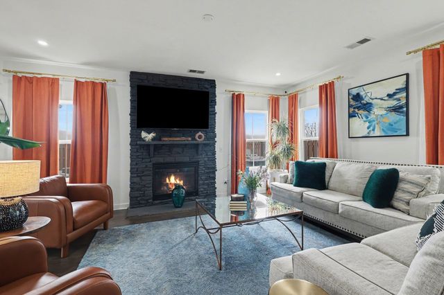 913 St. Elmo's Court, Duncan, SC 29334