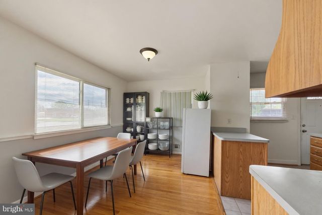 5712 JOHNNYCAKE RD, Baltimore, MD 21207