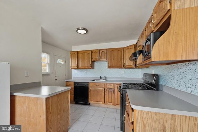 5712 JOHNNYCAKE RD, Baltimore, MD 21207