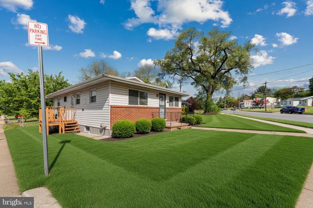 5712 JOHNNYCAKE RD, Baltimore, MD 21207