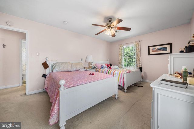3444 ROCK SPRING, Falls Church, VA 22041