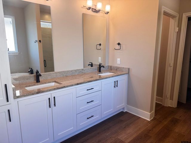 122 Kaul Ln, Bullard, TX 75757