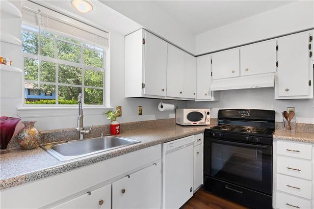 323 Cabaret Court SW, Marietta, GA 30064