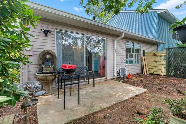 323 Cabaret Court SW, Marietta, GA 30064