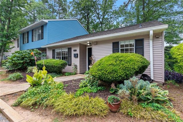 323 Cabaret Court SW, Marietta, GA 30064