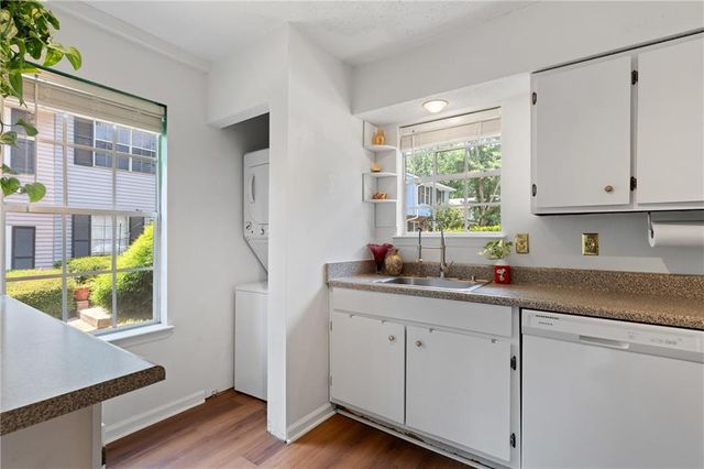 323 Cabaret Court SW, Marietta, GA 30064