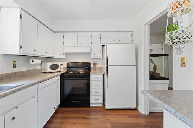 323 Cabaret Court SW, Marietta, GA 30064