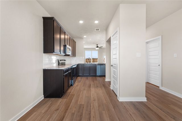 2427 Rooke Road, Bryan, TX 77807