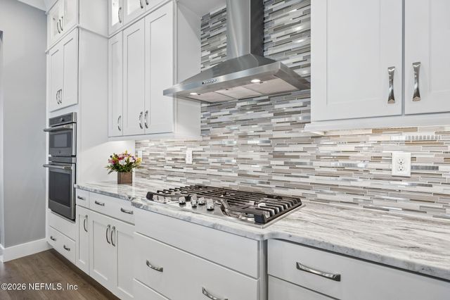 662 RUM RUNNER Way, St. Johns, FL 32259