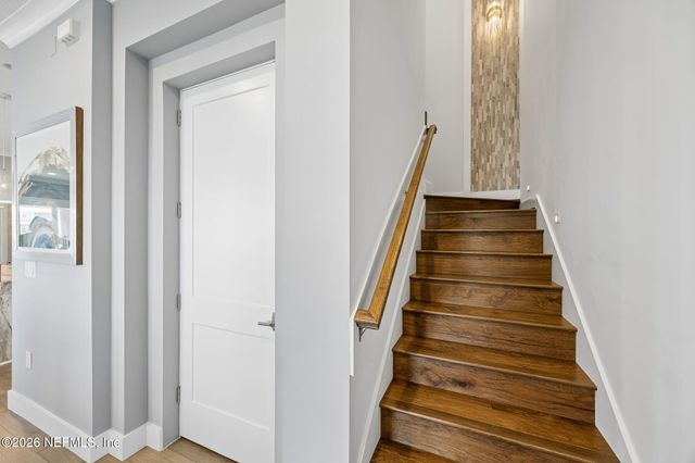 662 RUM RUNNER Way, St. Johns, FL 32259