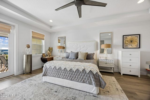 662 RUM RUNNER Way, St. Johns, FL 32259